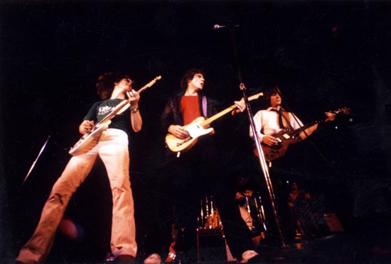 1982