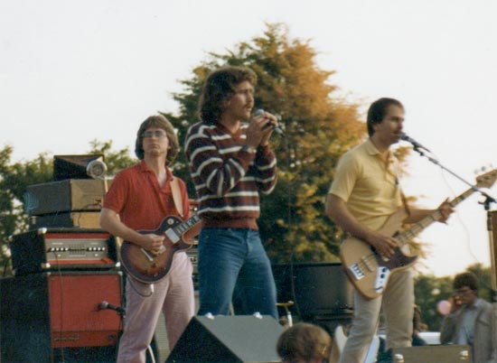 4 July '82
